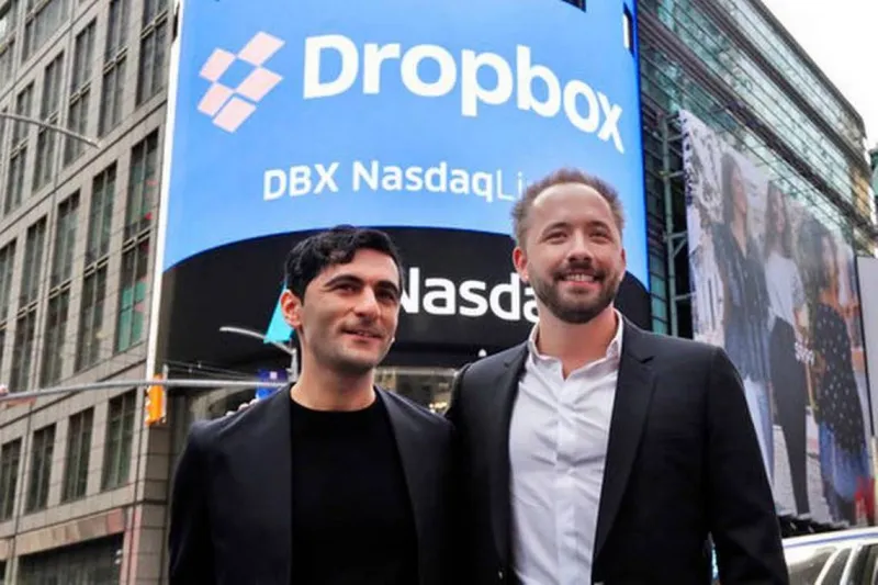 "هيوستن" و"الفردوسي".. العقول المدبرة لشركة Dropbox أكبر شركة تخزين سحابية
