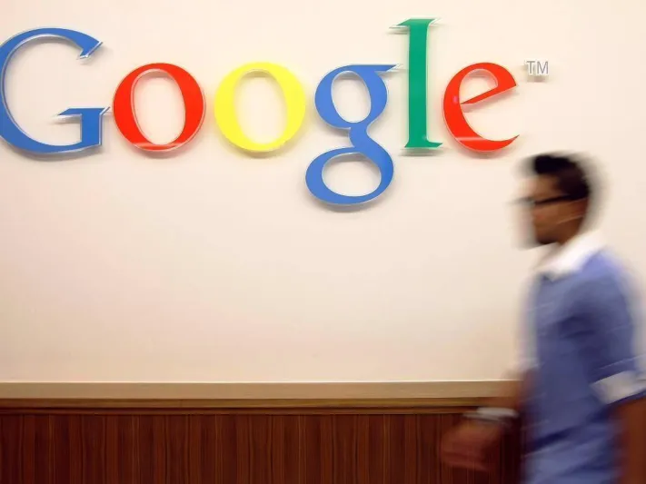 «مستندات جوجل» تضيف التدقيق اللغوي لقائمة مهامها الاستثنائية