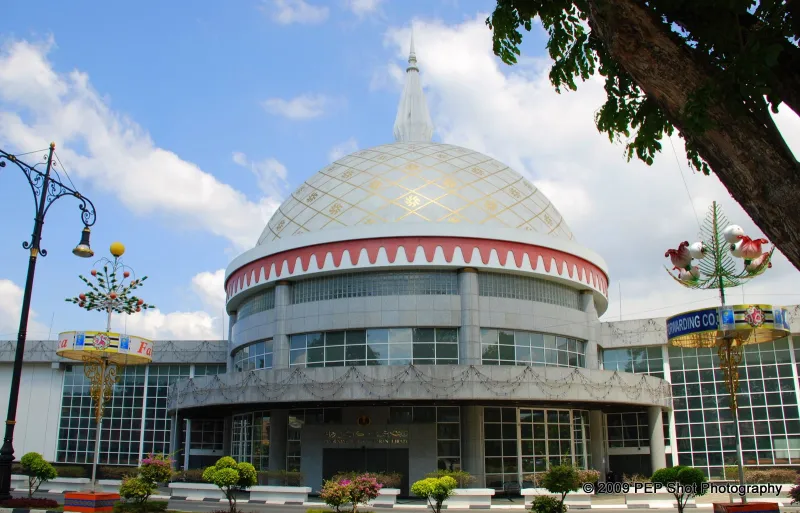 بروناي.. بلد صغير يحتضن حضارة عظيمة