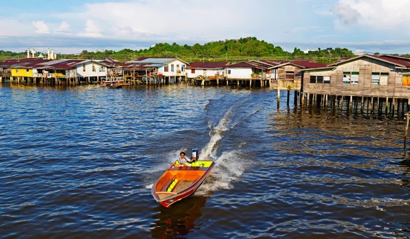 بروناي.. بلد صغير يحتضن حضارة عظيمة