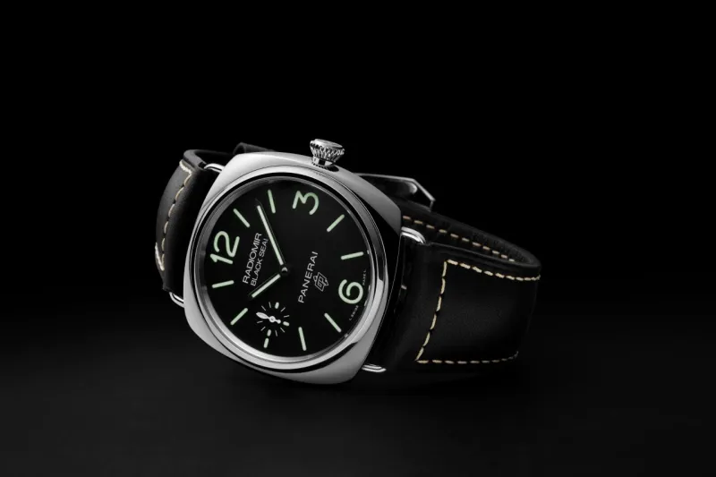 Radiomir Logo وRadiomir Black Seal Logo ساعتان جديدتان تجسدان إبداعات أوفيتشيني بانيراي الحرفية الرائعة