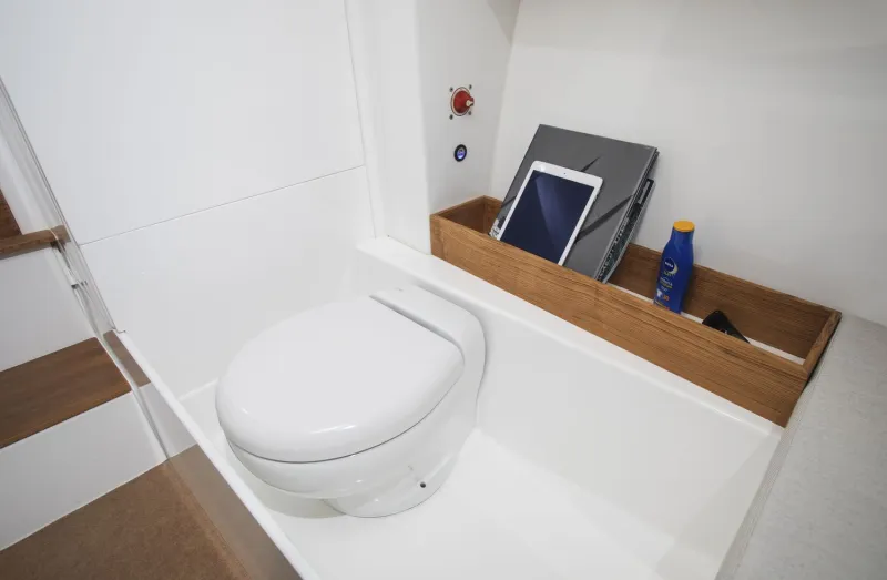 Q-Yachts.. يخت ذكي يتحكم فيه بجهاز iPad (فيديو)