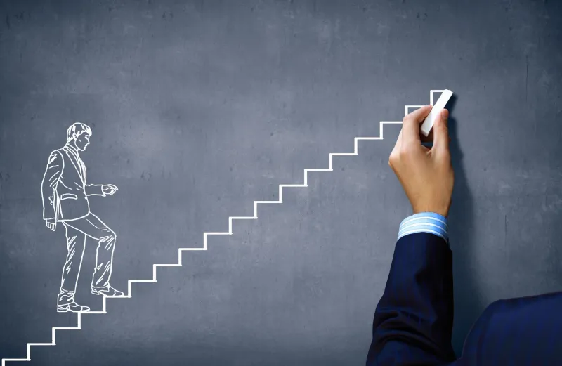 بعد إفلاسه.. التنفيذي أناتولي رويتمان يتخذ قراراً بالبدء من الصفر مجدداً 