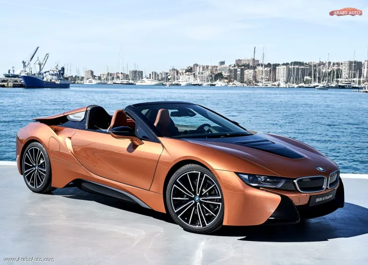 BMW تكشف عن سيارتها الرياضية الجديدة "أي 8 رودستر" (صور)
