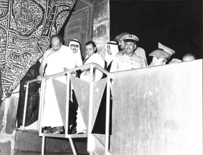 زعماء وحكام رصدتهم العدسات في الحج