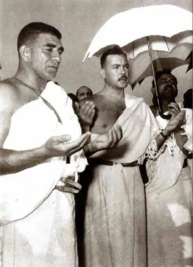 زعماء وحكام رصدتهم العدسات في الحج