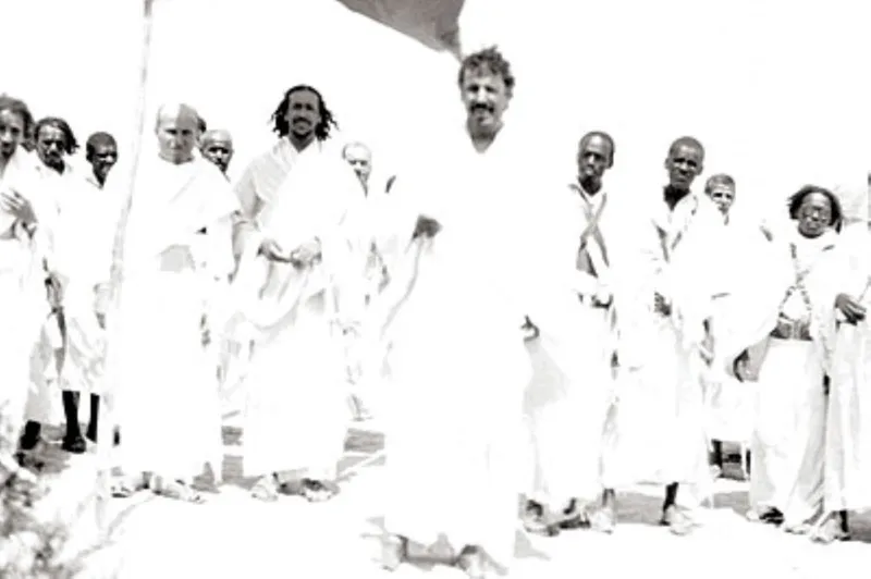 زعماء وحكام رصدتهم العدسات في الحج