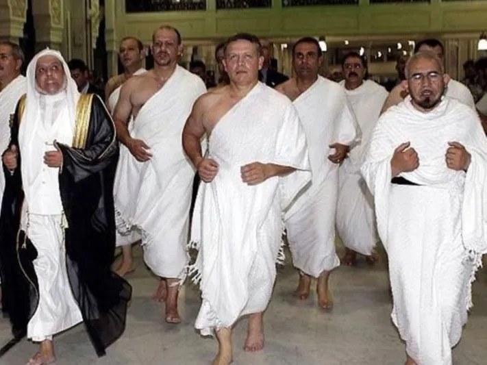 زعماء وحكام رصدتهم العدسات في الحج