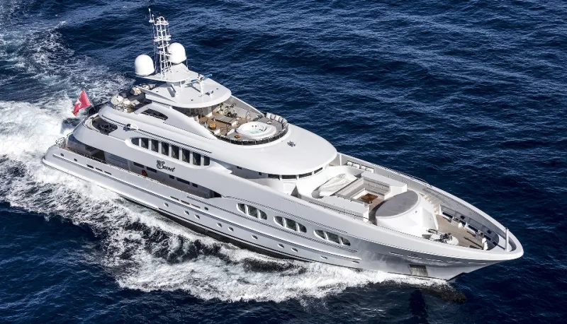 نيو سيكريت.. اليخت الأفخم في العالم (فيديو)