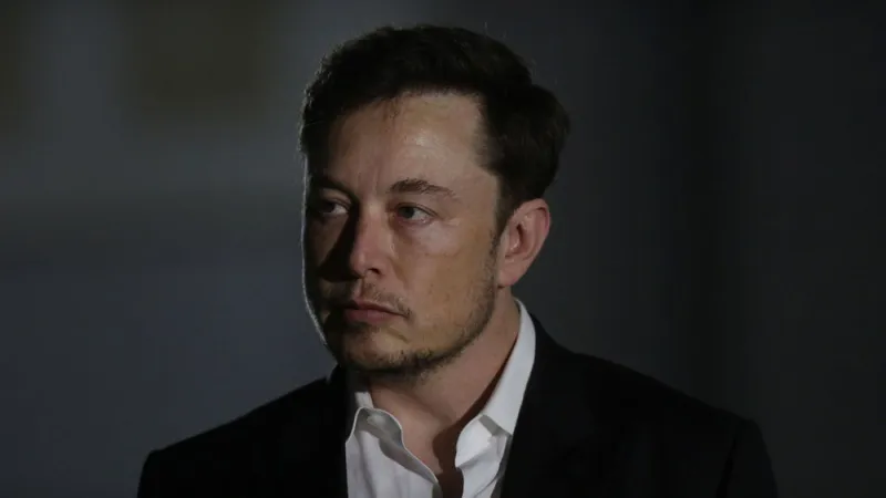إيلون ماسك اعترف أنه «منهار».. فما الذي يمكن تعلمه من تجربته؟