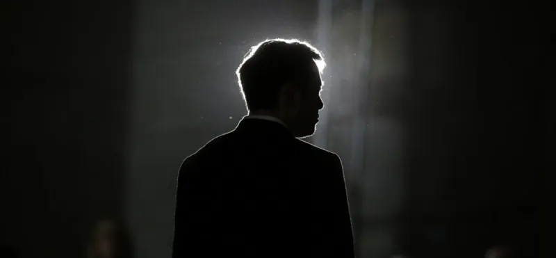 إيلون ماسك اعترف أنه «منهار».. فما الذي يمكن تعلمه من تجربته؟