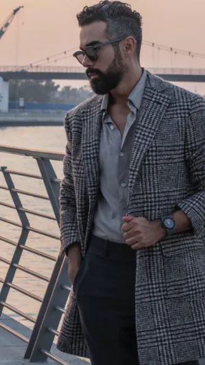 Invisalign علاج غير مرئي يعمل على تقويم الأسنان للبالغين واليافعين (فيديو)