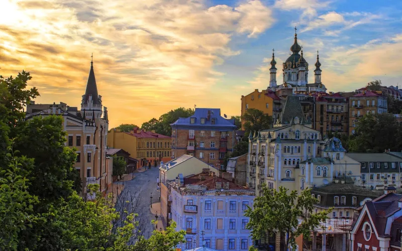 كييف.. جولة حول أقدم المدن الأوروبية ذات المناظر الطبيعية