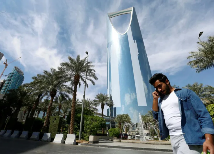 تعرف على نسبة الأجانب المشتغلين في التجارة الداخلية بالسعودية