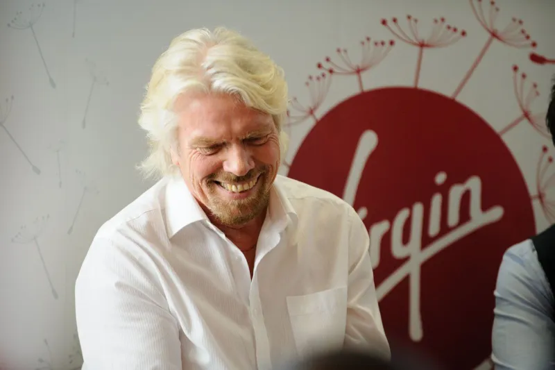 «ريتشارد برانسون» موّل أول مشاريعه التجارية بأقل من 2000 دولار.. فكيف فعل ذلك؟