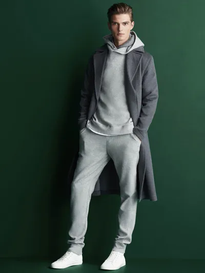 كيف تحولت الملابس المنزلية إلى ما هو فاخر وأنيق؟