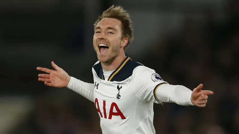 تعرف على أغلى 21 لاعب في العالم.. صلاح يسبق رونالدو وكوتينو