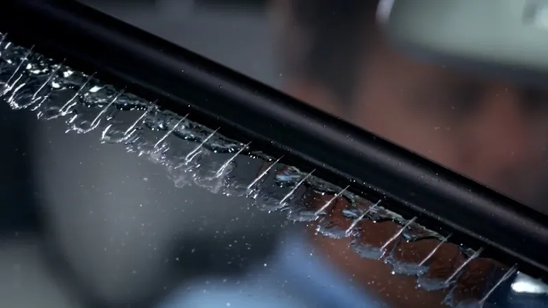 ما هي ماسحات مرسيدس السحرية الجديدة ؟ (صور)