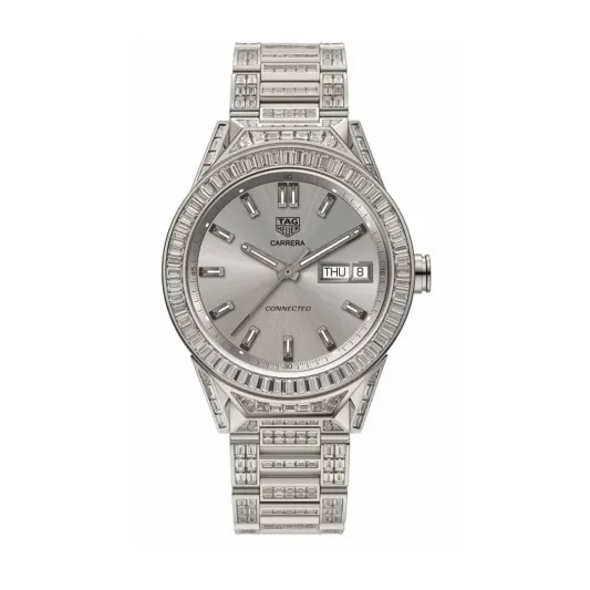 "مرصعة بـ 589 ماسة".. تعرّف على أغلى ساعة ذكية في العالم 