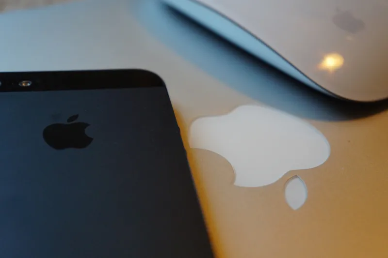 قبل الإعلان الرسمي بساعات.. "آبل" تتخذ خطوة غير مسبوقة قبل اطلاق هواتف "آيفون" الجديدة