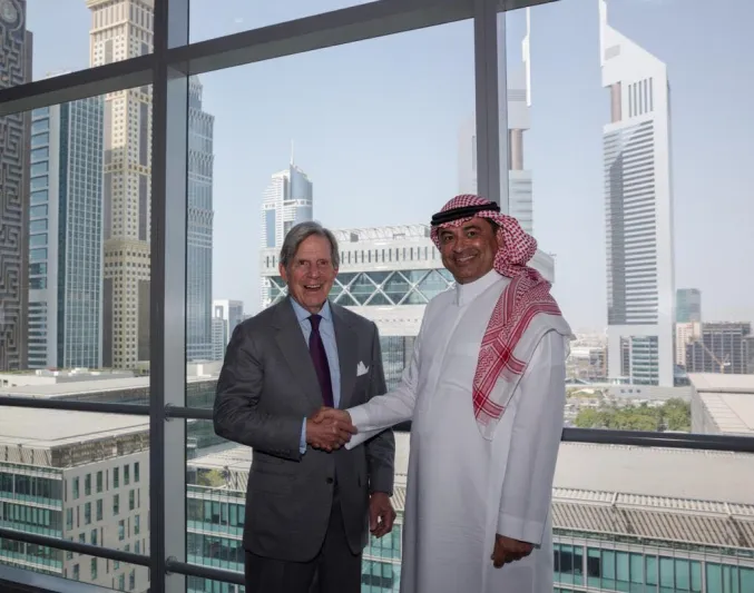 اكتمال تفاصيل الشراكة بين «بلومبرغ» و«المجموعة السعودية للأبحاث والتسويق»