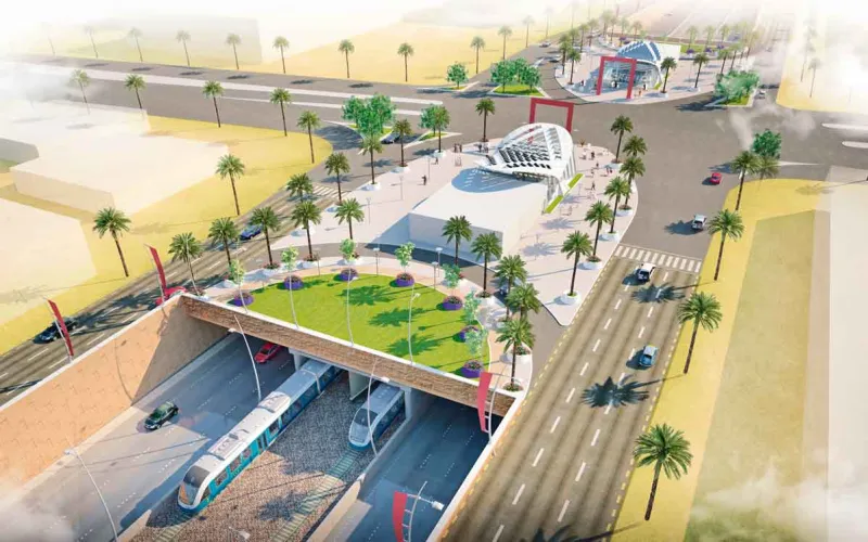 شاهد.. أمير الرياض يستقل إحدى القطارات ضمن مشروع المترو