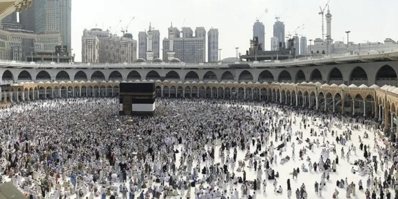 لأول مرة.. السماح للمعتمرين بزيارة مدن المملكة بشروط