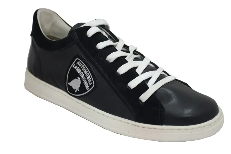 3 أحذية على كل رجل عصري الحصول عليها 