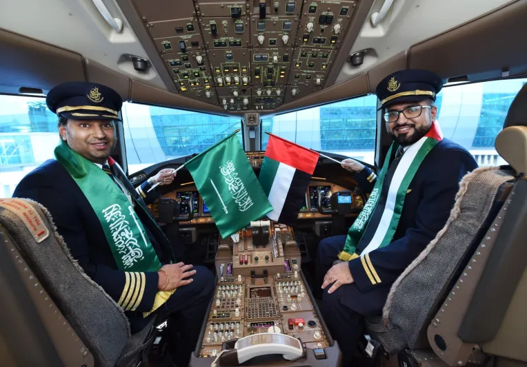 طيران الإمارات تشارك السعودية احتفالات اليوم الوطني بتشغيل طائرة A380 لمرة واحدة إلى الرياض