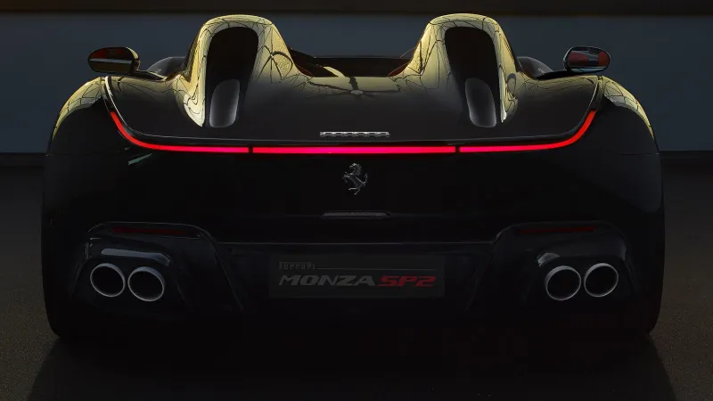 فيراري تكشف عن أقوى سياراتها بسعر 1.3 مليون دولار (فيديو)