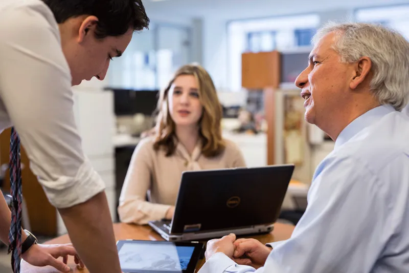 لهذه الأسباب عليك الاهتمام بالموظفين الماهرين أكثر من أصحاب الأداء الضعيف