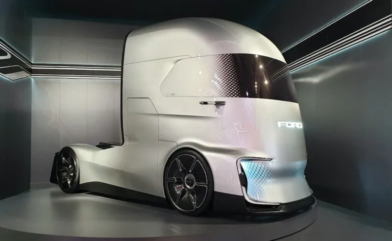 تفوق الخيال.. «فورد» تكشف عن شاحنتها المستقبلية (فيديو)
