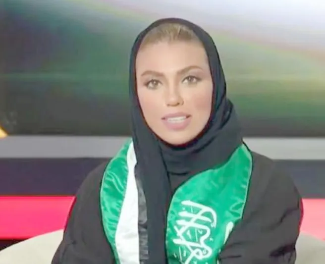 حدث تاريخي تشهده السعودية لأول مرة.. وجه نسائي يقدم النشرة الإخبارية (فيديو)