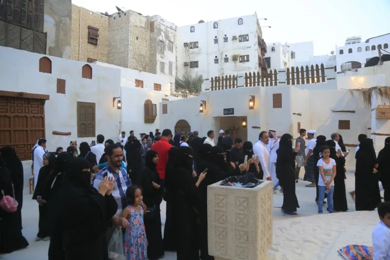 #تاريخنا_مسك يسترجع ٢٠ شخصية مهنية تراثية ويعيد (زمن الطيبين) إلى الواجهة 