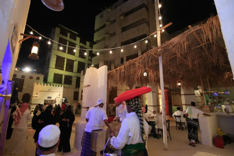 #تاريخنا_مسك يسترجع ٢٠ شخصية مهنية تراثية ويعيد (زمن الطيبين) إلى الواجهة 