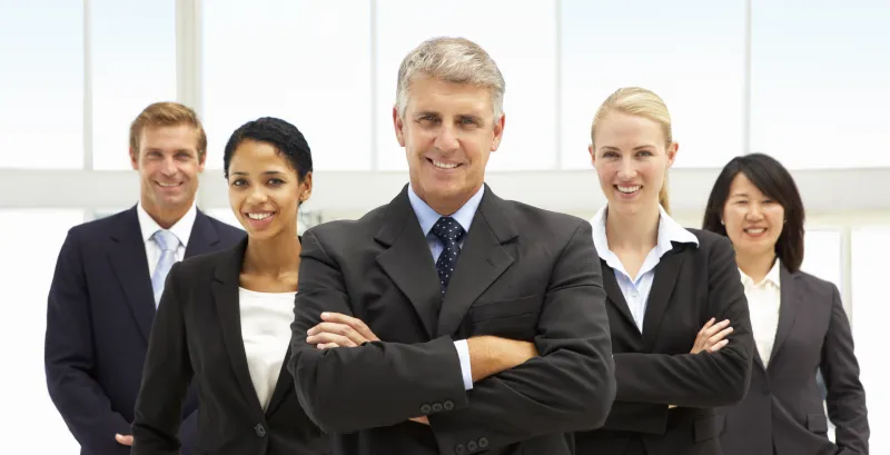 انفوجراف.. 5 أنواع مختلفة من القيادة لكل منها عيوبها ومميزاتها.. فأيهم يناسبك؟