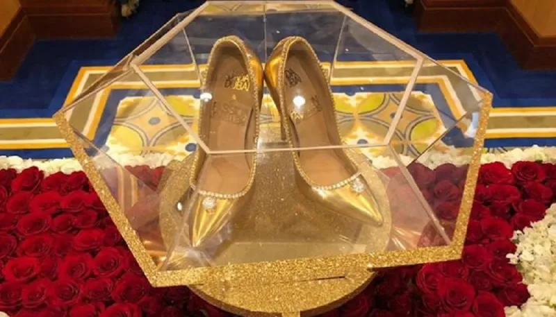 من الذهب والماس.. أغلى حذاء نسائي في العالم (فيديو وصور)