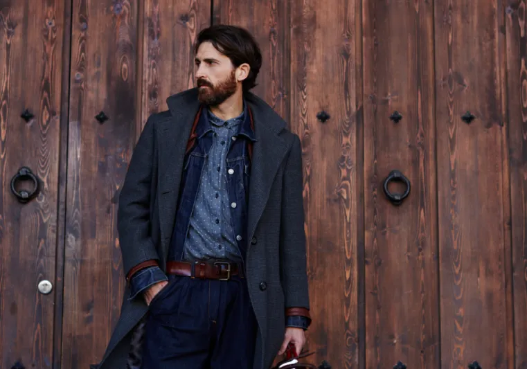 اجعل البني رفيق إطلالاتك حتى تكون الأكثر تميزاً