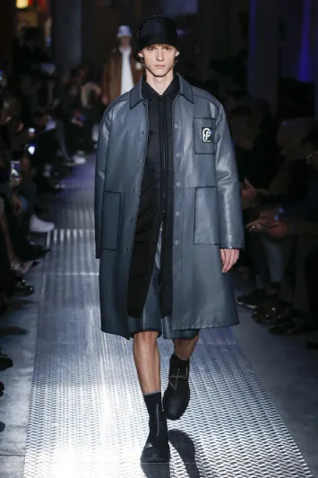 الجعبات تزين الملابس الرجالية الخارجية... هكذا تستفيد منها