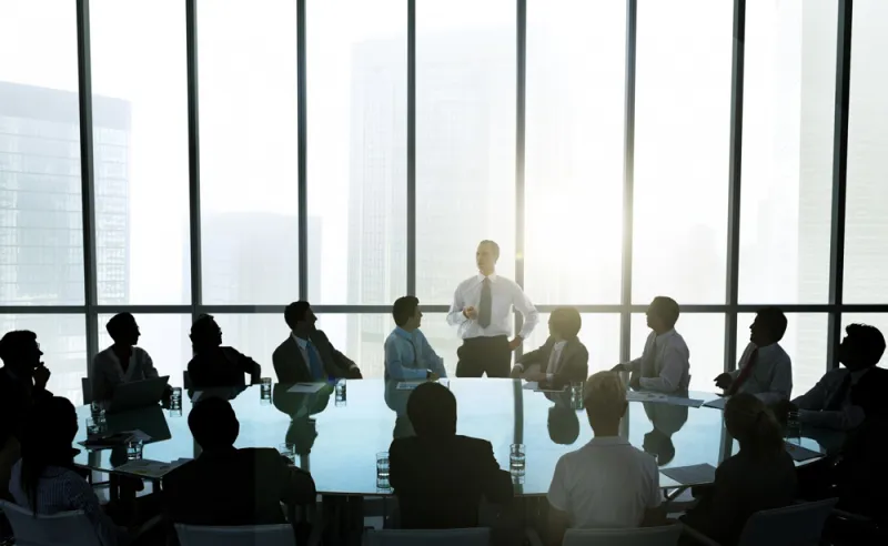 لتجنب الروتين والملل.. أسئلة على أعضاء مجلس الإدارة طرحها على الرئيس التنفيذي