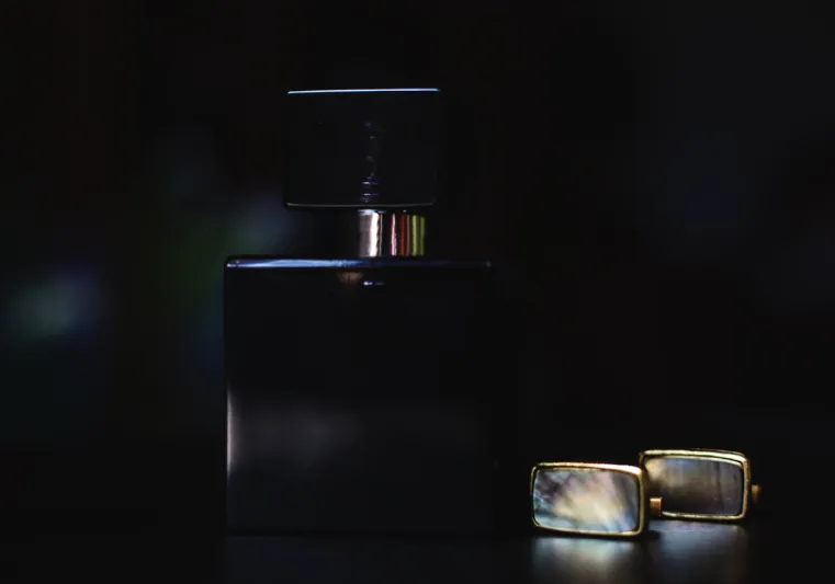 عطور شرقية ساحرة تنضح بشذا البهارات والأخشاب