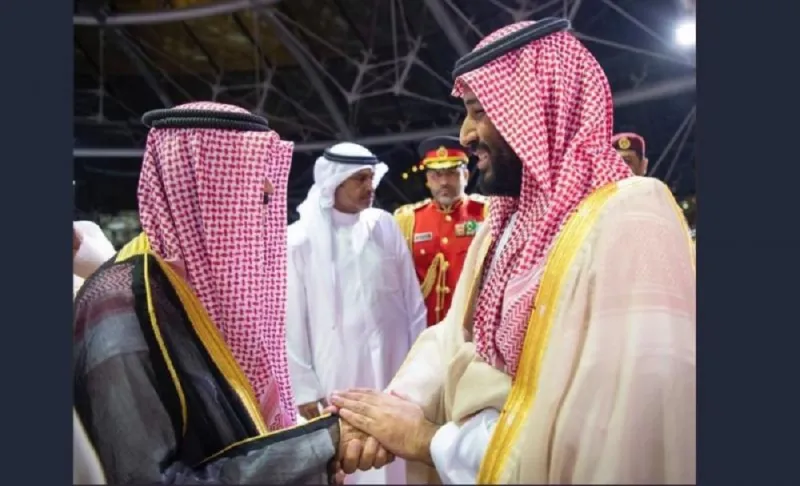 أمير الكويت يستقبل سمو ولي العهد ويقيم مأدبة عشاء تكريماً لسموه