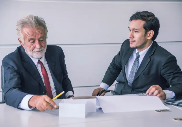 لتجنب الروتين والملل.. أسئلة على أعضاء مجلس الإدارة طرحها على الرئيس التنفيذي