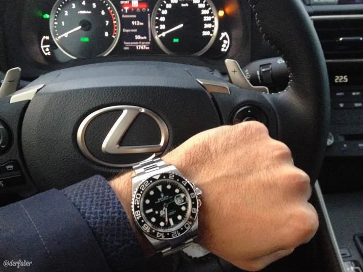 «لكزس» تقدم مجموعتها من الساعات الفاخرة (صور)