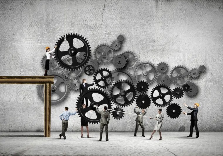 كيف تستفيد من تكتيك «كارفر» الحربي في شركتك؟ (إنفوجراف)