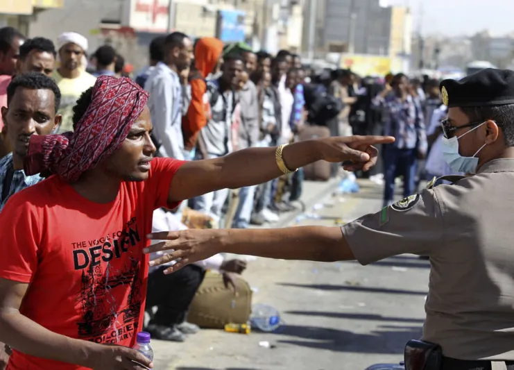 ما هو عدد المخالفين بالمملكة خلال عام؟ (إنفوجراف) ما هو عدد المخالفين بالمملكة خلال عام؟ (إنفوجراف)
