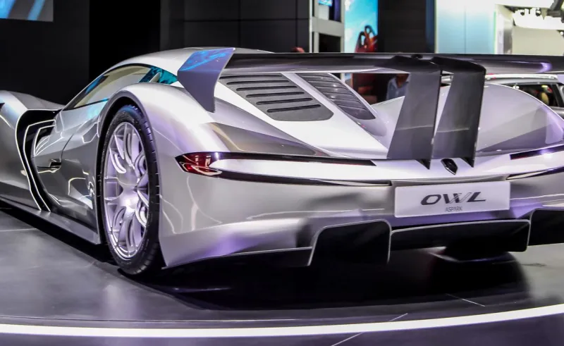 شركة يابانية تكشف عن سياراتها الخارقة بقيمة 3.6 مليون دولار! (فيديو)