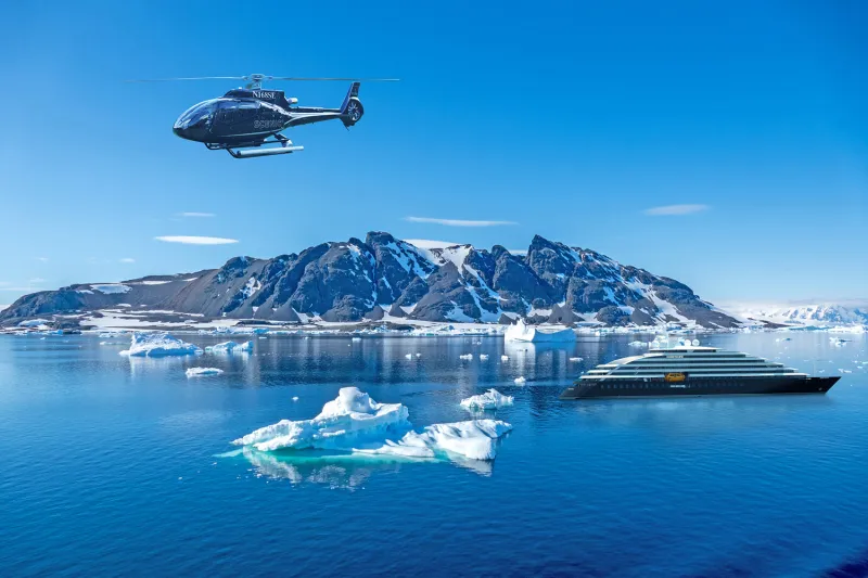 Scenic Eclipse..  يخت مذهل يحمل ضيوفه بمروحيتين (فيديو)