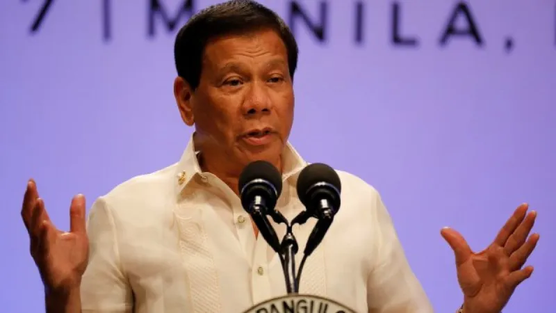 رئيس الفلبين يكشف حقيقة إصابته بالسرطان