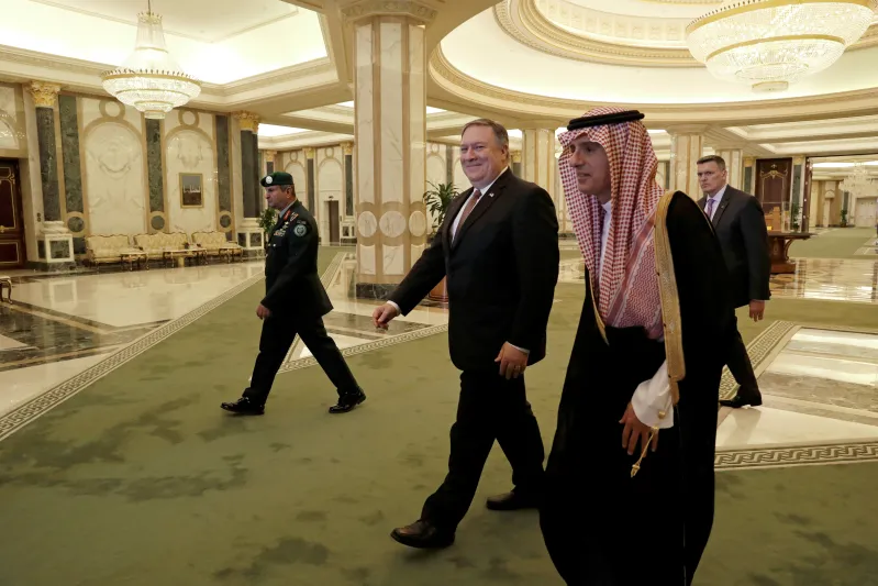 لماذا التقى الأمير محمد بن سلمان وزير الخارجية الأمريكي؟ (فيديو وصور)